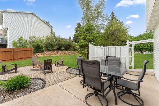 4317 143rd Street W, Rosemount, MN 55068