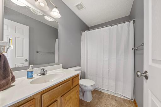 1419 Bluff Street, Dundas, MN 55019