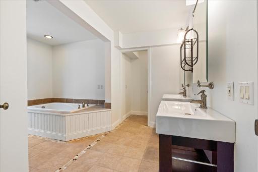 12913 Dobbins Road, Merrifield, MN 56465