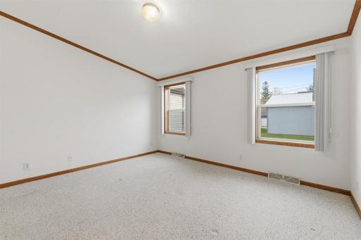 1430 12th St S, Virginia, MN 55792