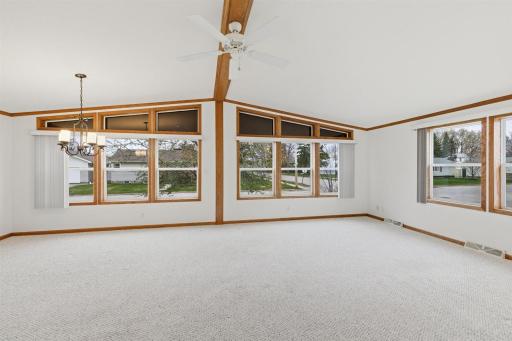 1430 12th St S, Virginia, MN 55792