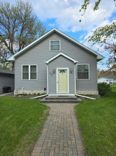 337 2nd Avenue E, Halstad, MN 56548