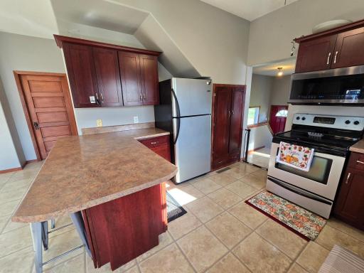 337 2nd Avenue E, Halstad, MN 56548