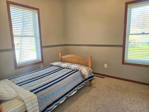337 2nd Avenue E, Halstad, MN 56548