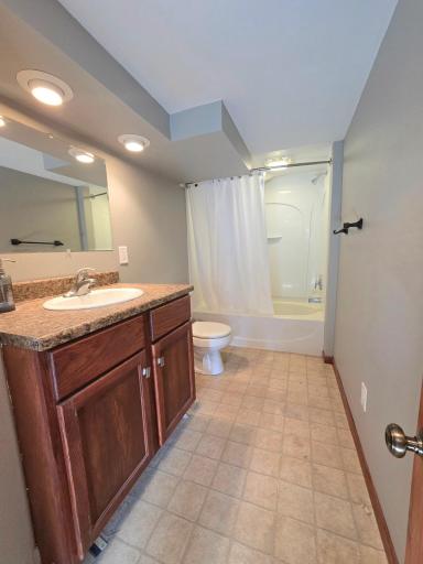 337 2nd Avenue E, Halstad, MN 56548