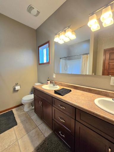 337 2nd Avenue E, Halstad, MN 56548