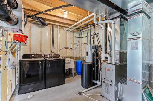 35341 Hastings Street NE, Cambridge, MN 55008