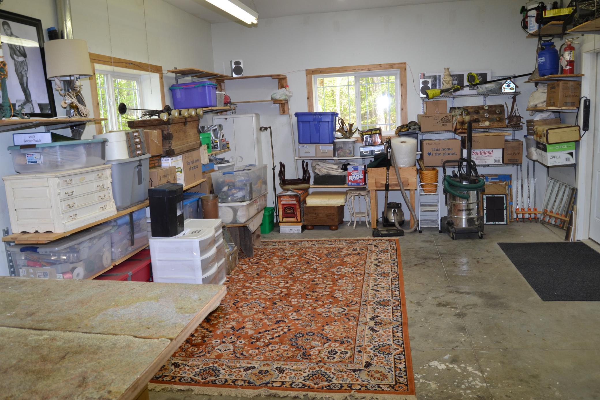 work or hobby room