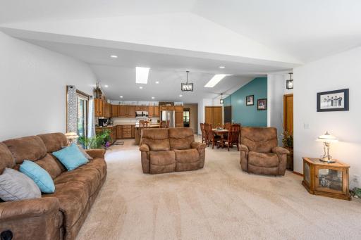 1955 Dorathea Boulevard, Worthington, MN 56187