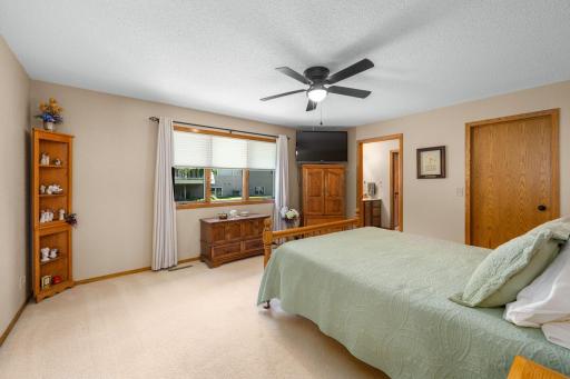 1955 Dorathea Boulevard, Worthington, MN 56187