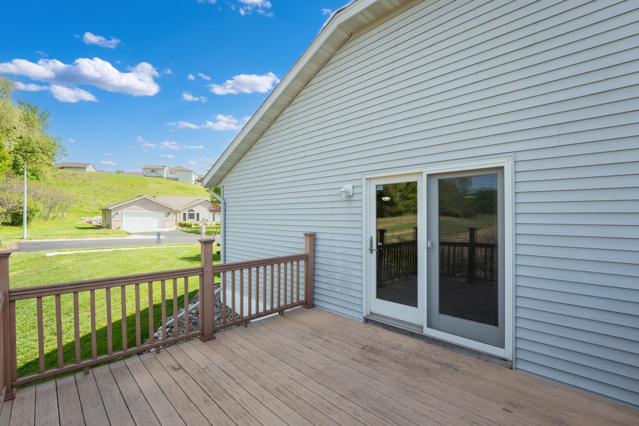 Deck #1 side yard view