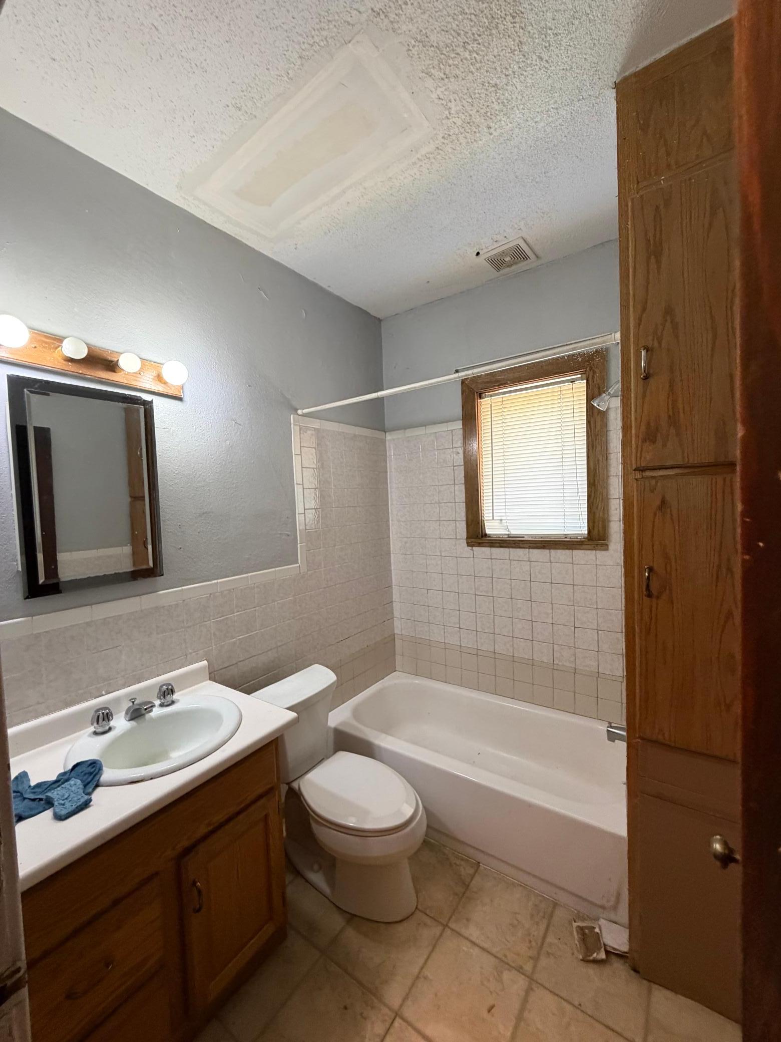 Bathroom Main Level