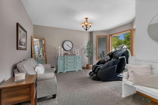400 Klarsyn Street SE, Cokato, MN 55321