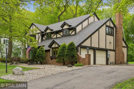 905 Windemere Curve, Minneapolis, MN 55441
