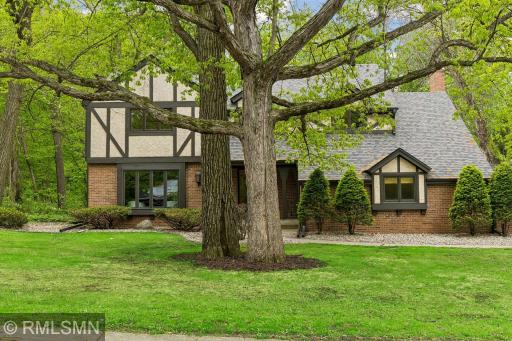 905 Windemere Curve, Minneapolis, MN 55441