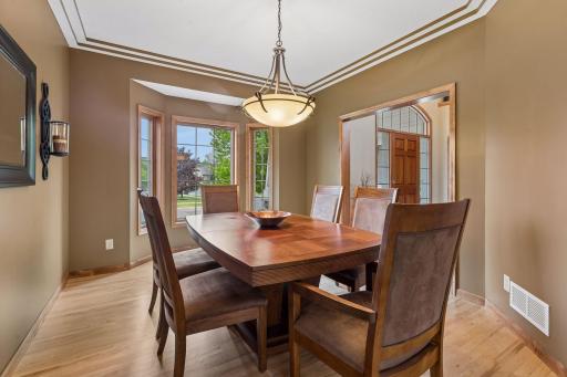 17701 76th Avenue N, Maple Grove, MN 55311