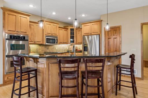 17701 76th Avenue N, Maple Grove, MN 55311