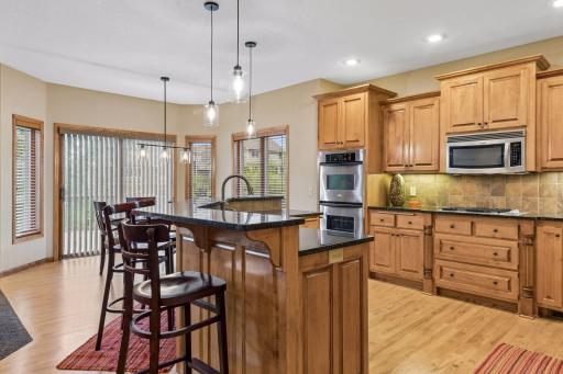 17701 76th Avenue N, Maple Grove, MN 55311