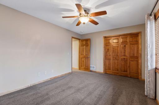 17701 76th Avenue N, Maple Grove, MN 55311