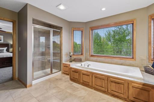 17701 76th Avenue N, Maple Grove, MN 55311