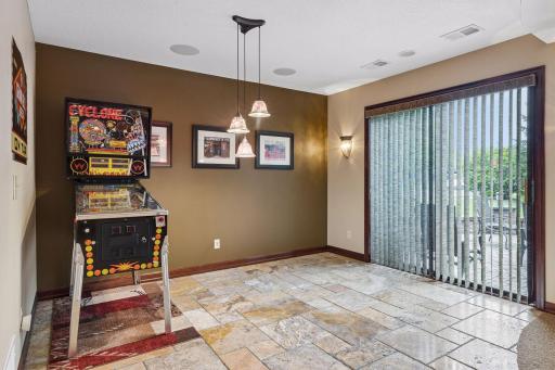 17701 76th Avenue N, Maple Grove, MN 55311