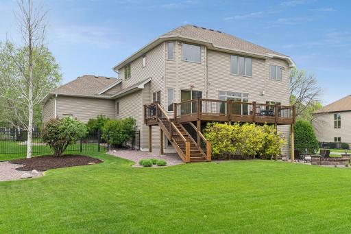 17701 76th Avenue N, Maple Grove, MN 55311