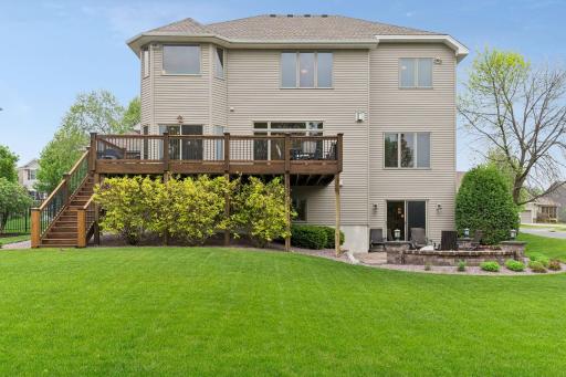 17701 76th Avenue N, Maple Grove, MN 55311