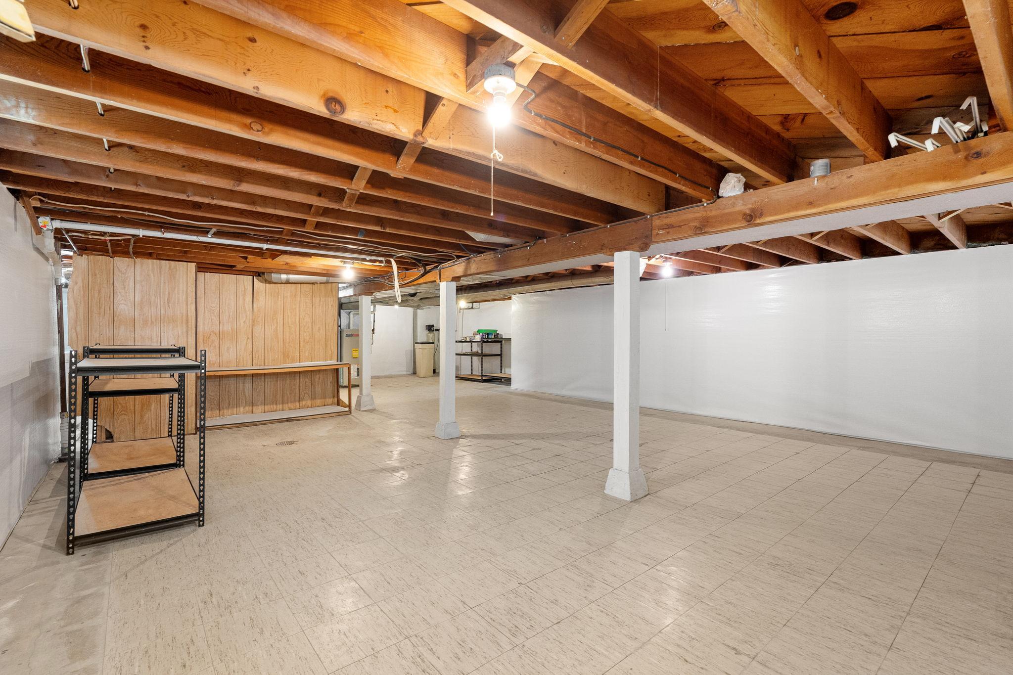 45-web-or-mls-105-giles-pl.jpg