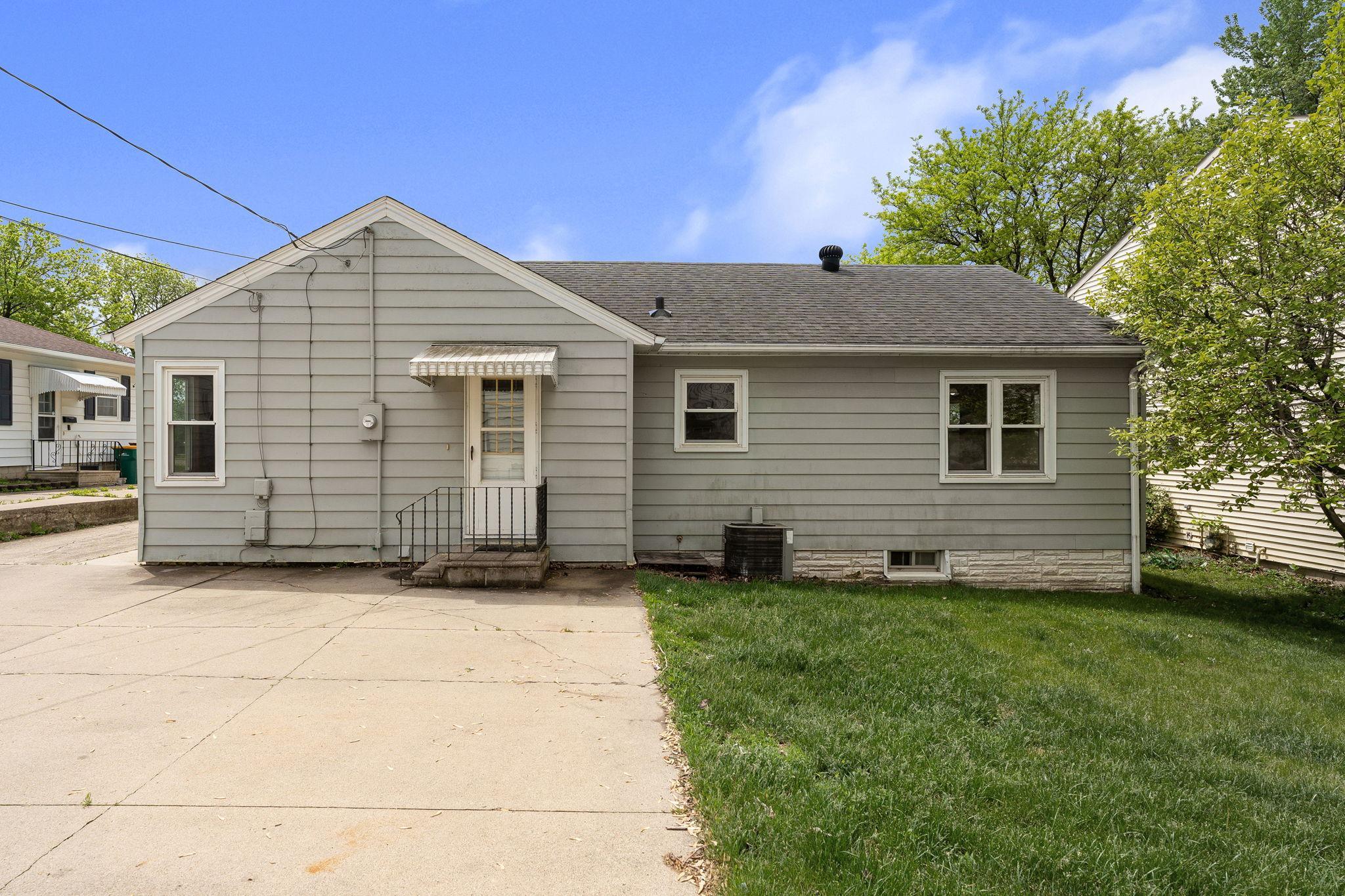 5-web-or-mls-105-giles-pl.jpg