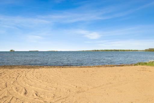 41018 Tomahawk Drive, Wahkon, MN 56386