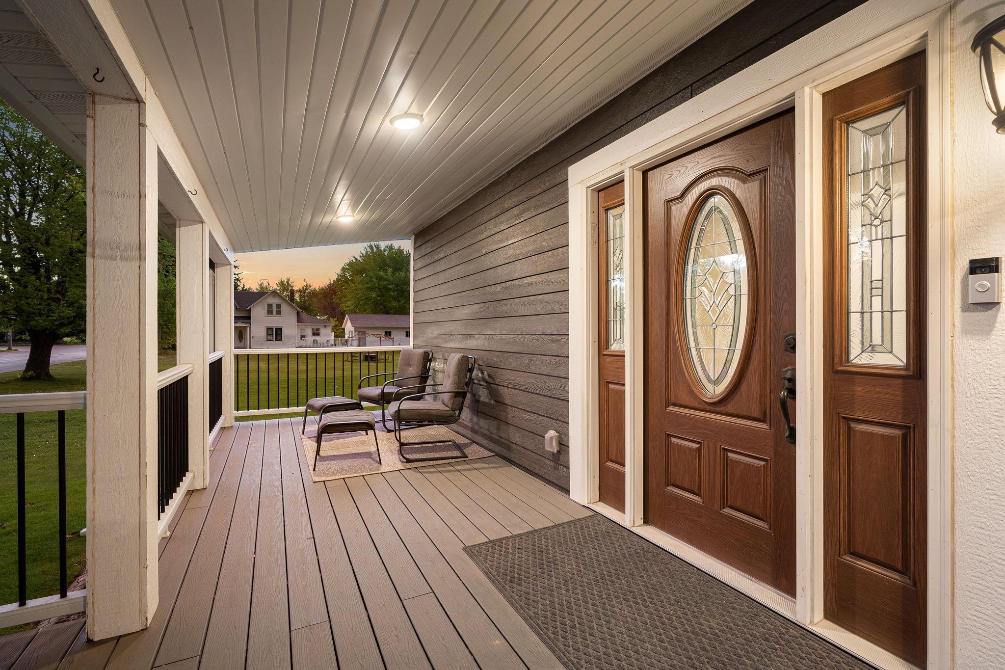 4-web-or-mls-215-5th-ave-ne.jpg