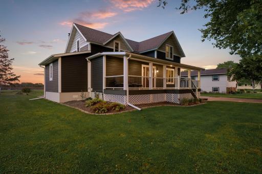 215 5th Avenue NE, Blooming Prairie, MN 55917