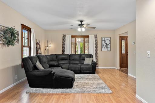 215 5th Avenue NE, Blooming Prairie, MN 55917