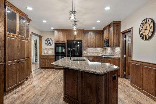215 5th Avenue NE, Blooming Prairie, MN 55917