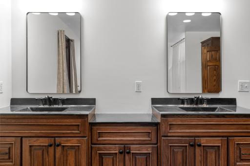 215 5th Avenue NE, Blooming Prairie, MN 55917