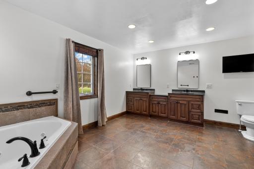 215 5th Avenue NE, Blooming Prairie, MN 55917