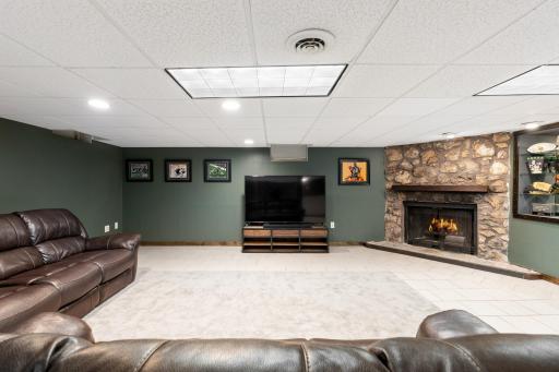 215 5th Avenue NE, Blooming Prairie, MN 55917