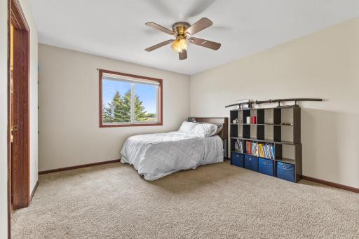 1141 Jasmine Lane, Jordan, MN 55352