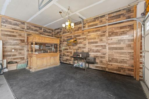 1141 Jasmine Lane, Jordan, MN 55352