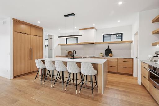 Photo from a previous project. Final design and features tailored to the Buyerâs preferences.