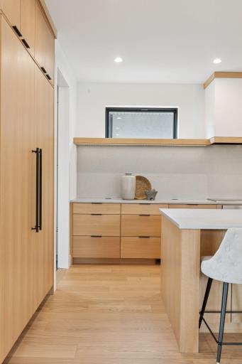 Photo from a previous project. Final design and features tailored to the Buyerâs preferences.