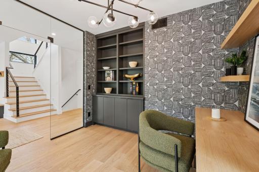 Photo from a previous project. Final design and features tailored to the Buyerâs preferences.