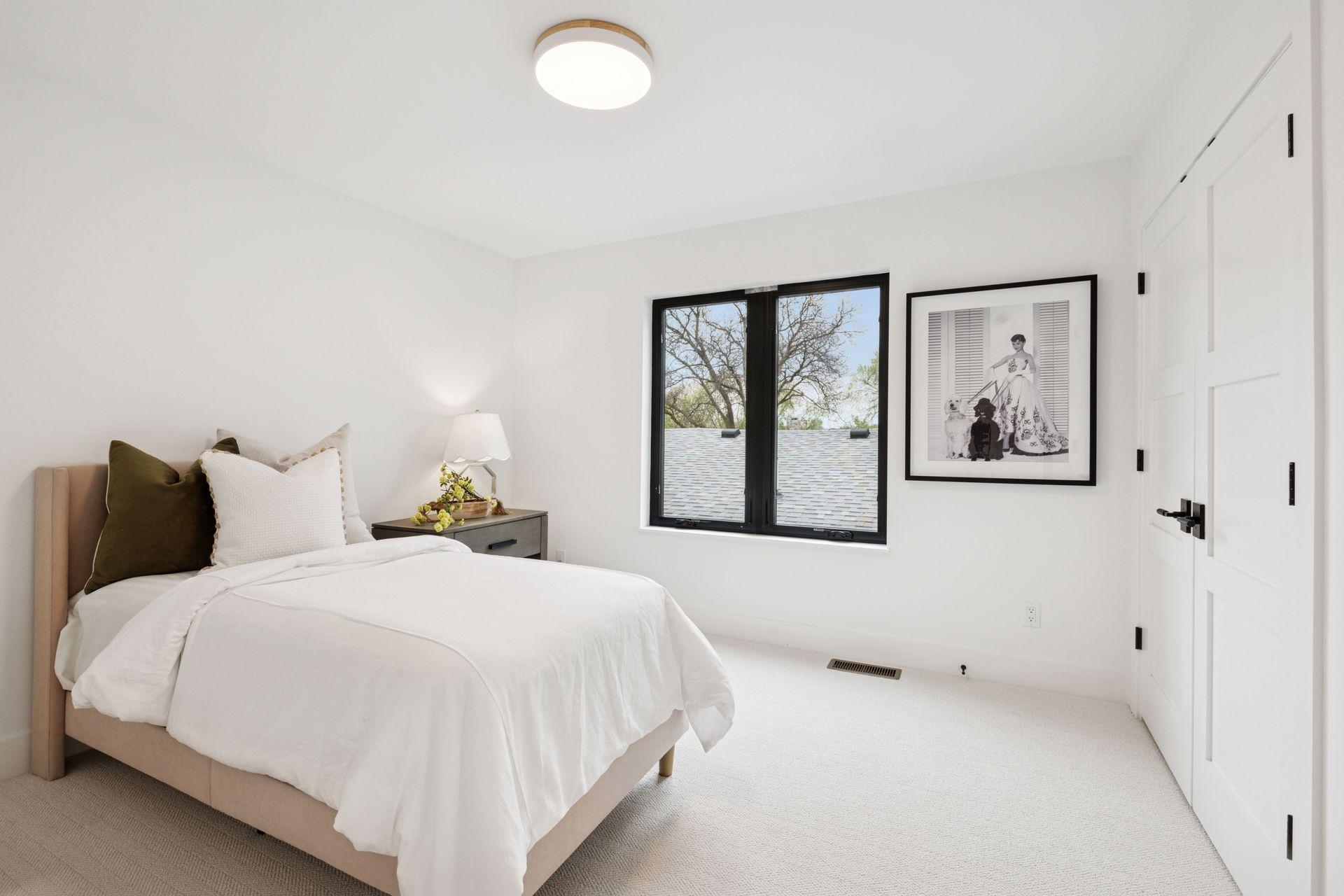 Photo from a previous project. Final design and features tailored to the Buyer’s preferences.