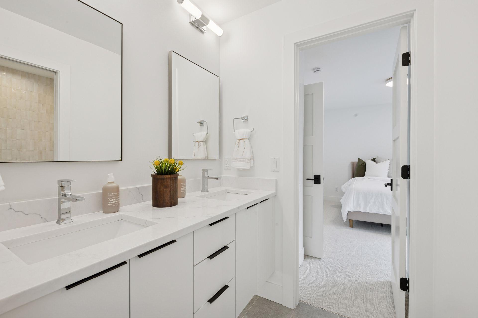 Photo from a previous project. Final design and features tailored to the Buyer’s preferences.