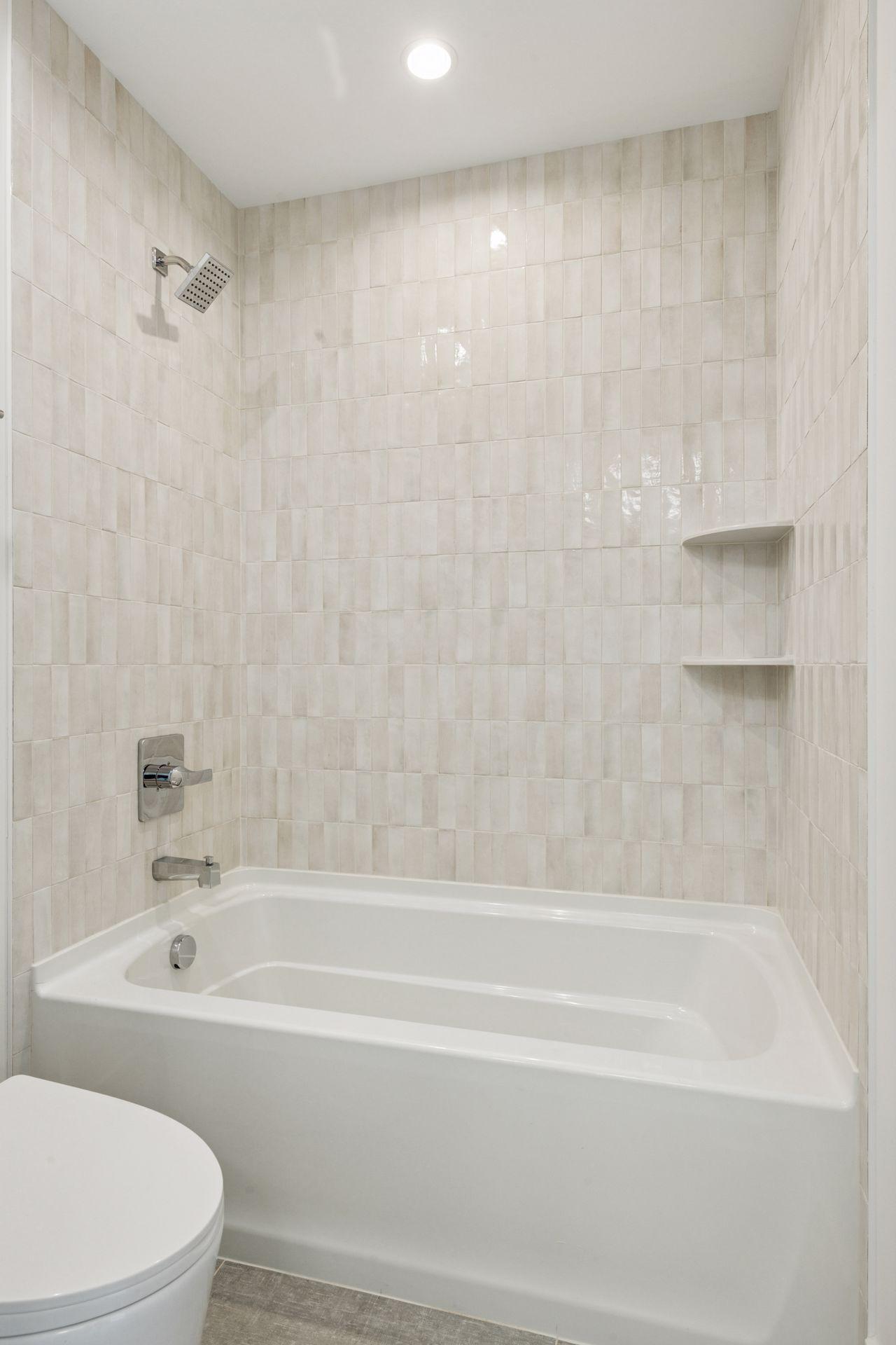 Photo from a previous project. Final design and features tailored to the Buyer’s preferences.