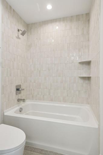 Photo from a previous project. Final design and features tailored to the Buyerâs preferences.