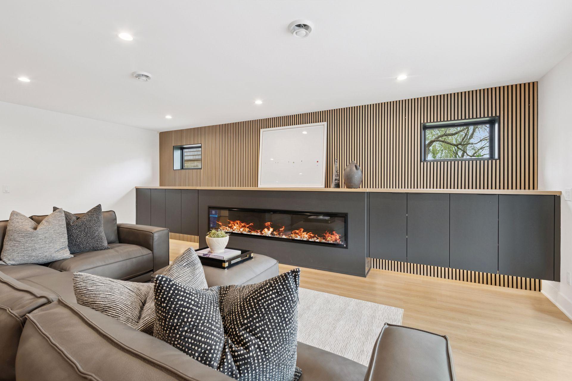 Photo from a previous project. Final design and features tailored to the Buyer’s preferences.