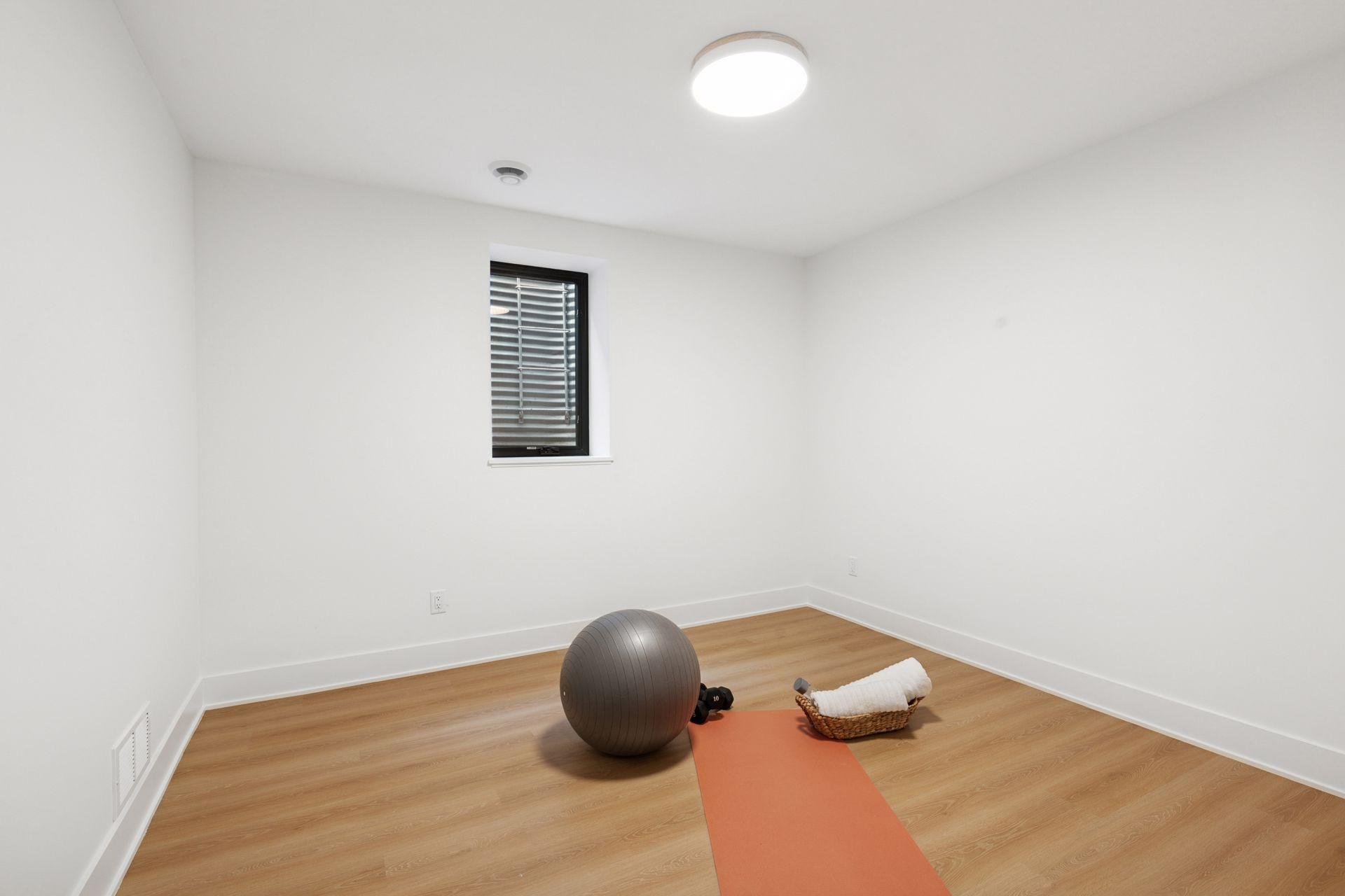 Photo from a previous project. Final design and features tailored to the Buyer’s preferences.