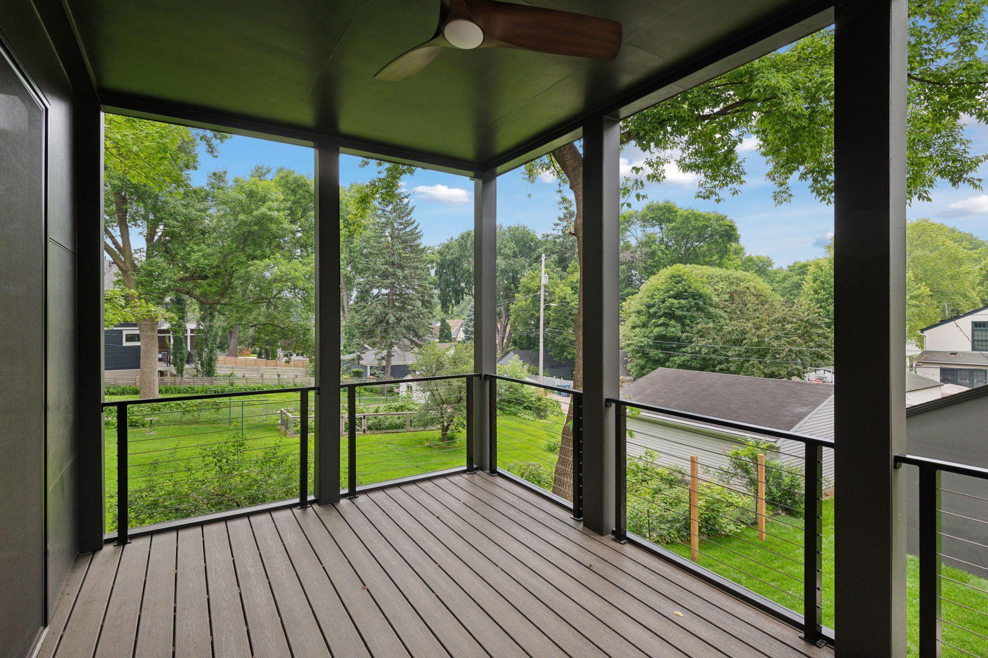 Photo from a previous project. Final design and features tailored to the Buyer’s preferences.