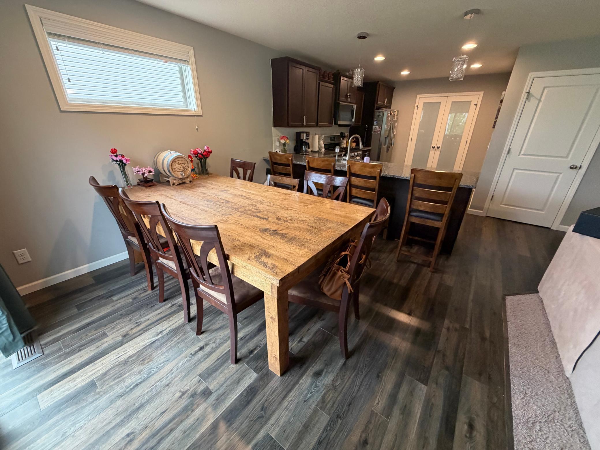 Dining area towards kitchen.jpeg